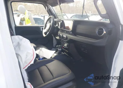 2024 Jeep Wrangler 4Xe Sahara 4Xe from USA, damaged, VIN 1C4RJXP60RW172692